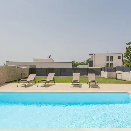 Vila Melia